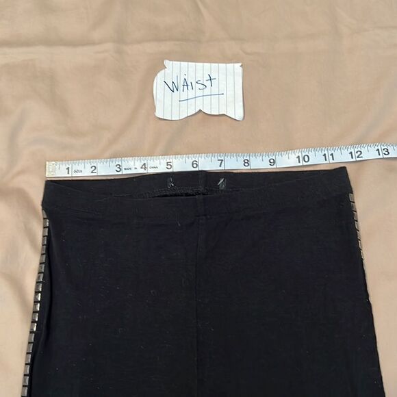 Size S black leggings with black detailing down the sides of the legs EUC - Picture 4 of 7